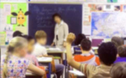 小学教师述职报告范文4篇