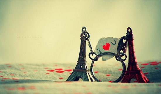 【推荐】形容爱情的句子23条