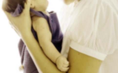 《第一次抱母亲》说课稿