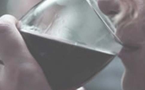 餐桌上喝酒的礼仪以及技巧