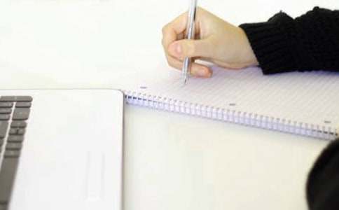 《校徽设计》说课稿