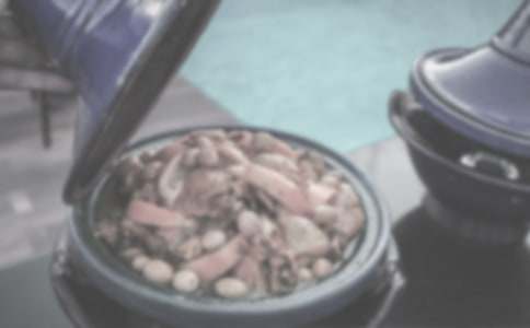 自主享用自助餐的礼仪