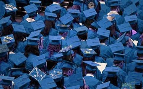 本科应届毕业生自荐信