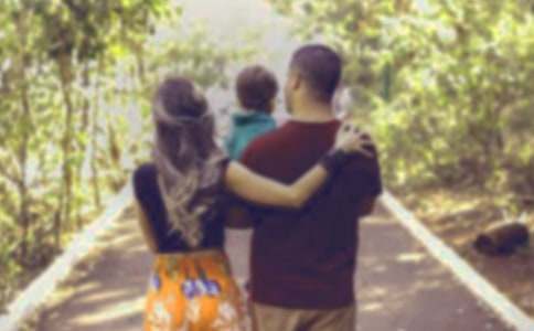 有关父爱母爱的短篇诗歌