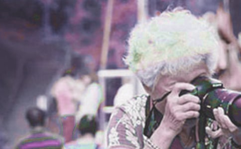 勤劳的奶奶小学生英语作文范文