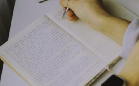 《限时二百字》读后感范文