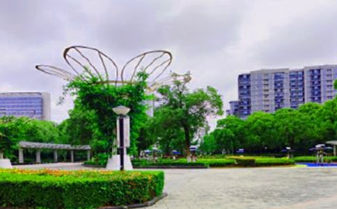 我爱西拉木伦公园写景作文