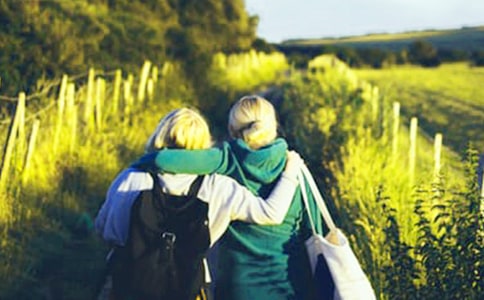 小学生原创书信作文：给贫困山区的同学们的一封信