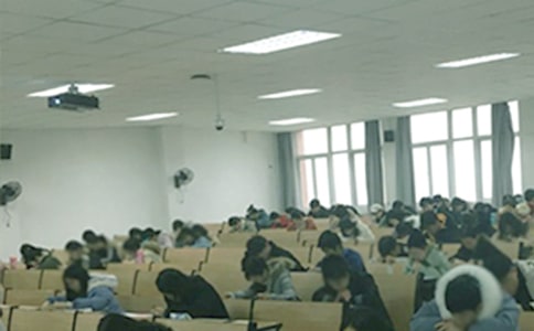 小学的作文:家庭英语考试