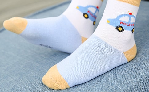 关于《长袜子皮皮》读后感作文