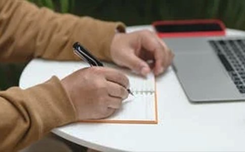 四年级作文未来的书包