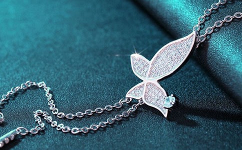 《莫泊桑项链》读后感（精选12篇）