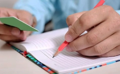 未来书包小学三年级作文