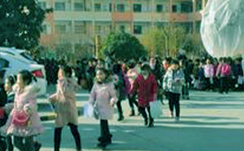 小学生英语作文：father