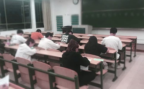 关于语文考试分析作文300字(精选21篇)