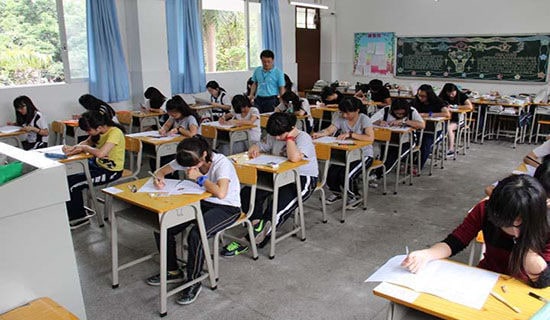 期中考试的感想作文15篇