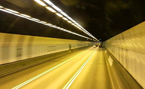 时光隧道是存在,还是幻想六年级作文