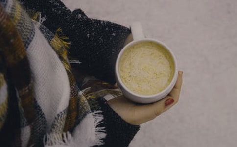 冬天里的第一场雪优秀作文