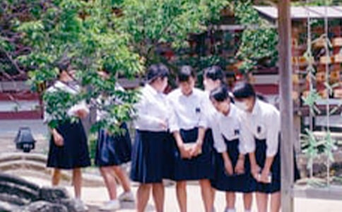 走过四季中学生作文