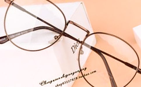 烦恼的眼镜作文