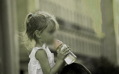 女儿眼里的爸爸作文