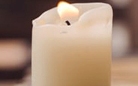 我们需要不灭的蜡烛作文