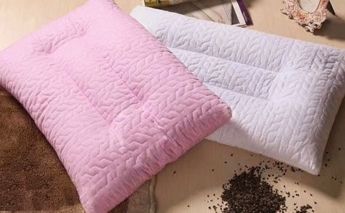 多功能的枕头叙事作文