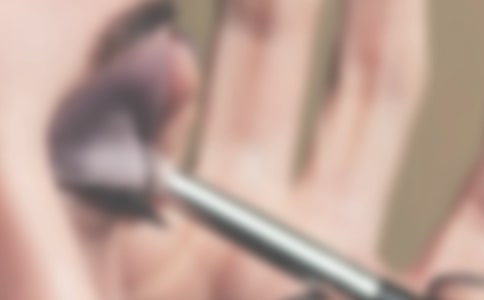 樱花树的美容师作文