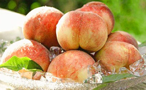 珍藏心底的桃子树的作文