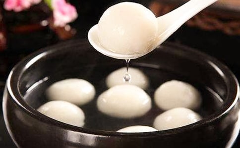 第一次做油炸汤圆小学作文