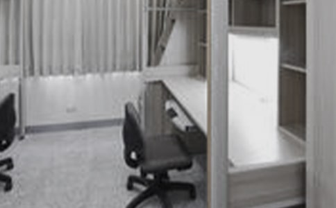 和谐宿舍生活英语六级作文