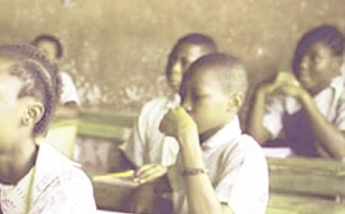 写人的作文中学生作文