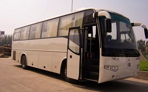 推动文明的大巴作文