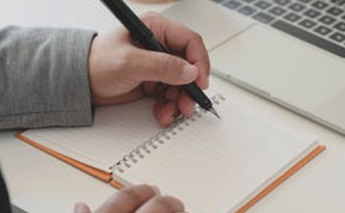 有关我们的生活充满阳光的作文